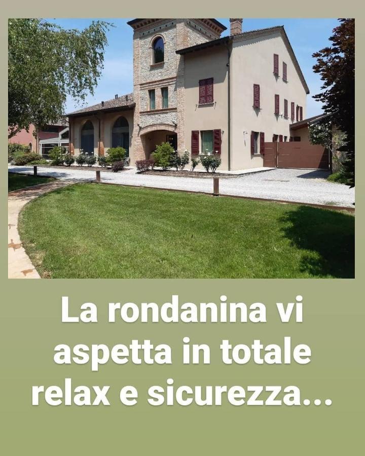 Вилла La Rondanina Castelnuovo Fogliani Экстерьер фото