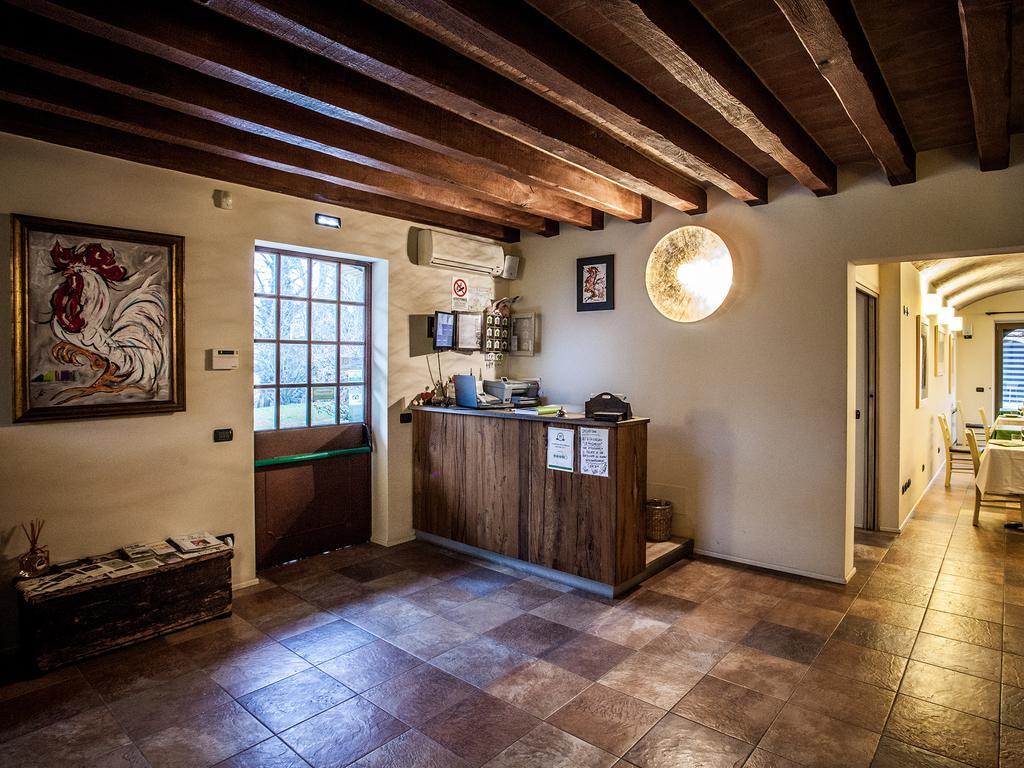 Вилла La Rondanina Castelnuovo Fogliani Экстерьер фото